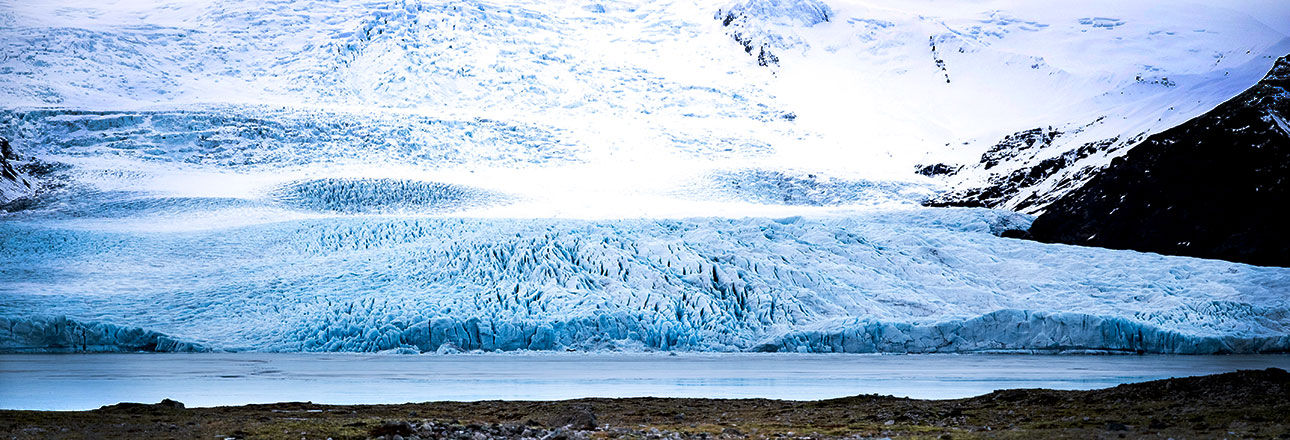 アイスランド日本語ツアー オーロラ 氷の洞窟 口コミ 日系旅行代理店 Discovery Tours Iceland